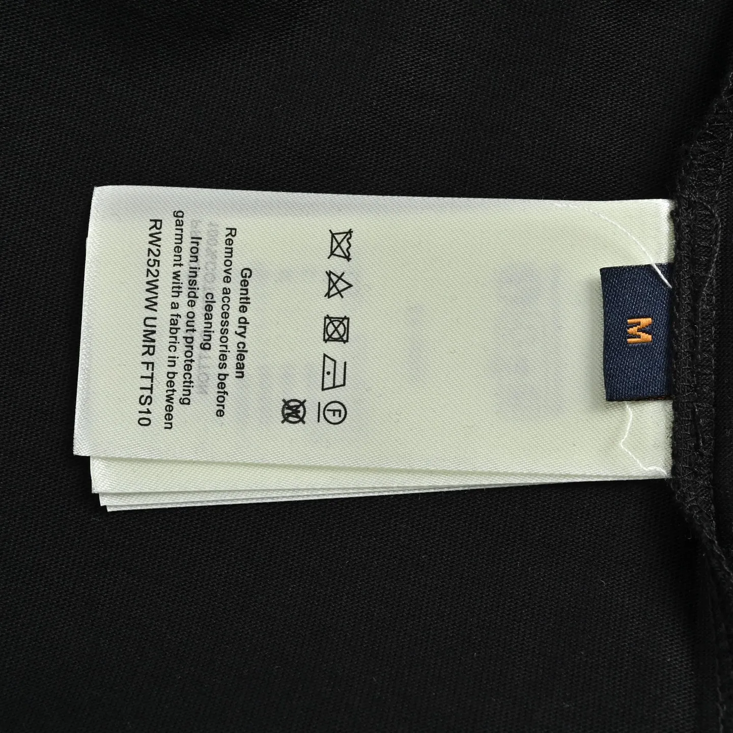 Louis Vuitton/
